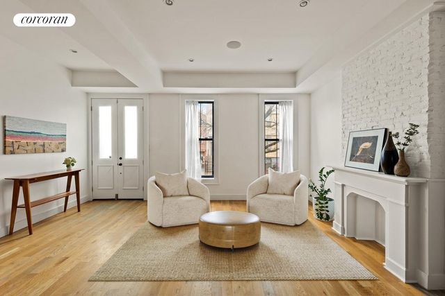 1079 HANCOCK Street, New York City, NY 11221