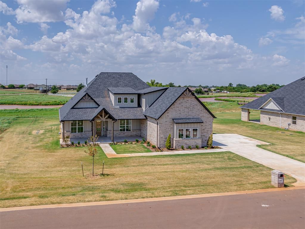 6941 Lake View Court, Cashion, OK 73016