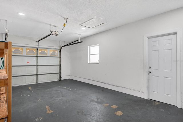 2039 JEFFERSON AVENUE, Deltona, FL 32738