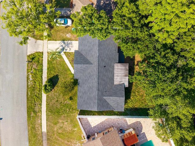 2039 JEFFERSON AVENUE, Deltona, FL 32738