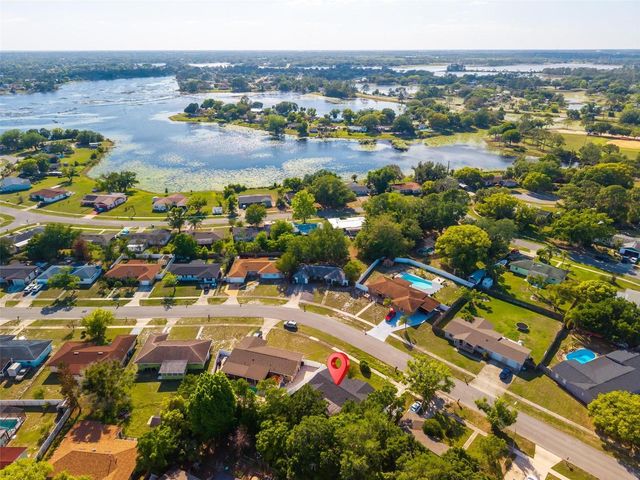 2039 JEFFERSON AVENUE, Deltona, FL 32738