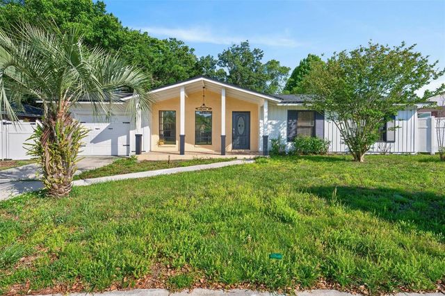 2039 JEFFERSON AVENUE, Deltona, FL 32738