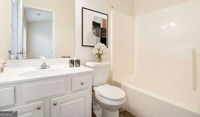 3068 Lauren Parc Road, Decatur, GA 30032