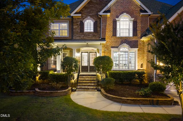 305 Ambermore Place, Cary, NC 27519