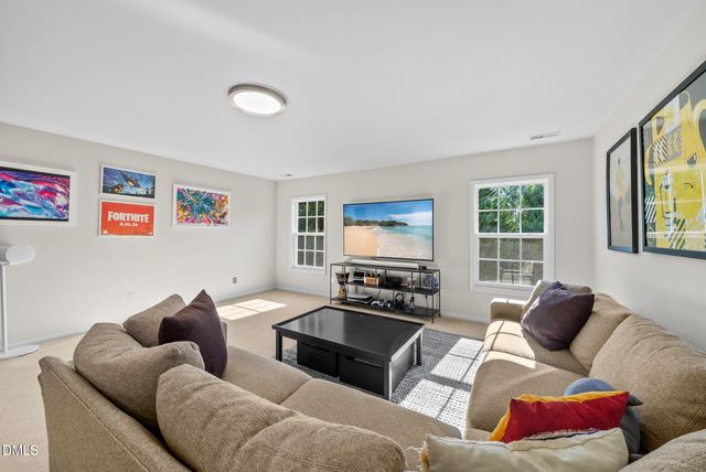 305 Ambermore Place, Cary, NC 27519