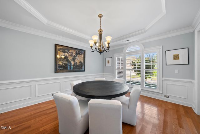 305 Ambermore Place, Cary, NC 27519