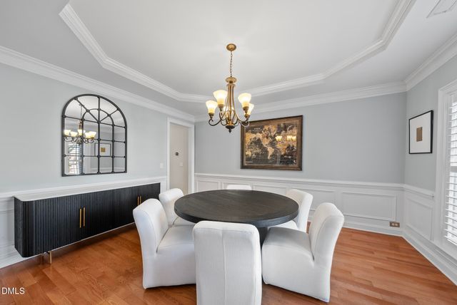 305 Ambermore Place, Cary, NC 27519