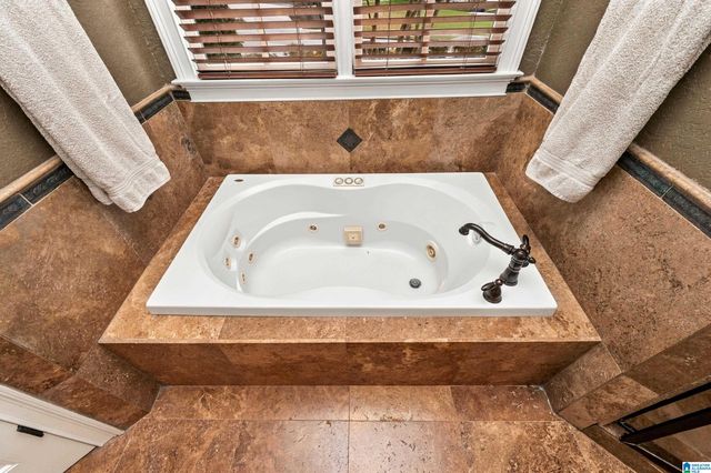 1099 GREYSTONE COVE DRIVE, Hoover, AL 35242