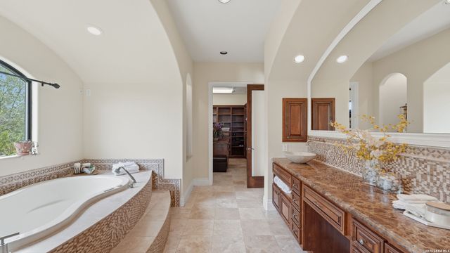 22659 Fossil Peak, San Antonio, TX 78261