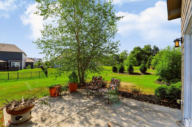 4177 Saddle Club Parkway, Bargersville, IN 46106