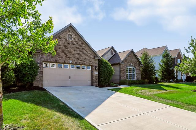 4177 Saddle Club Parkway, Bargersville, IN 46106