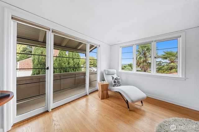 4315 52nd Avenue NE, Seattle, WA 98105