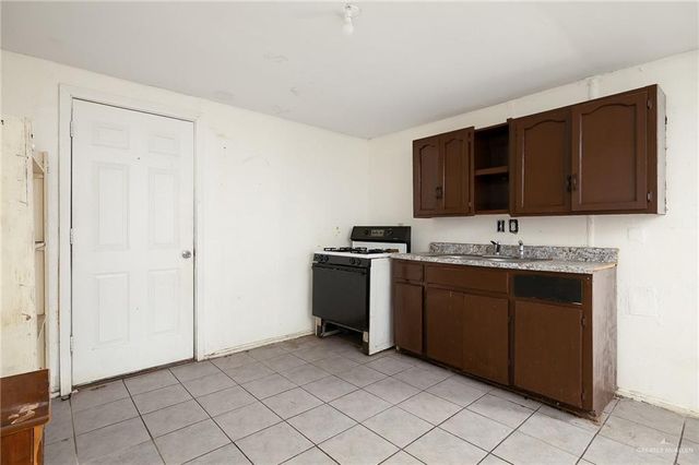 413 N 12th Street, Mcallen, TX 78501