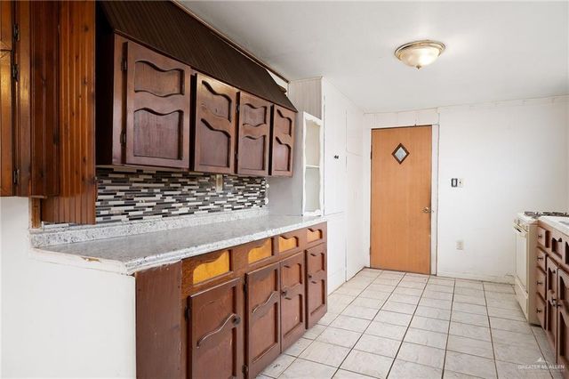 413 N 12th Street, Mcallen, TX 78501