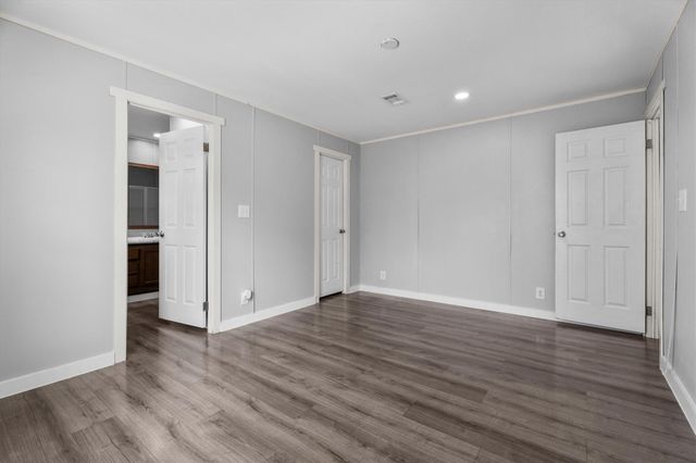 522 Road 5201, Cleveland, TX 77327