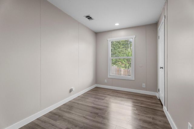 522 Road 5201, Cleveland, TX 77327