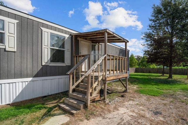 522 Road 5201, Cleveland, TX 77327