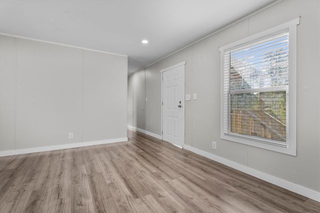 522 Road 5201, Cleveland, TX 77327