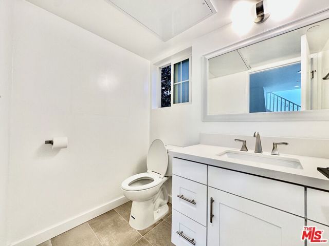 402 Pacific Street 2, Santa Monica, CA 90405