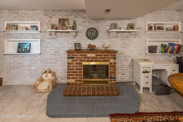 509 SUE DRIVE, Jefferson City, MO 65109