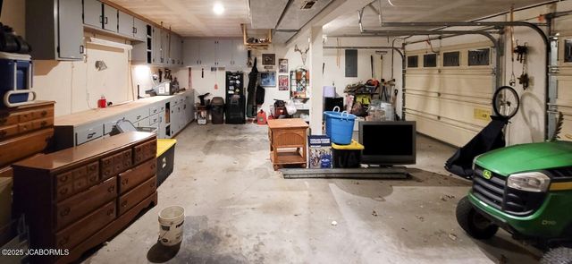 509 SUE DRIVE, Jefferson City, MO 65109