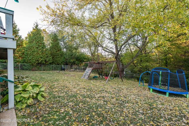 509 SUE DRIVE, Jefferson City, MO 65109