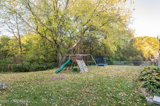 509 SUE DRIVE, Jefferson City, MO 65109