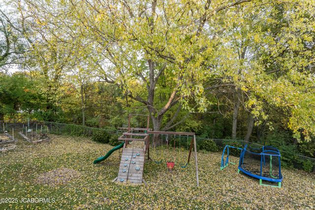 509 SUE DRIVE, Jefferson City, MO 65109