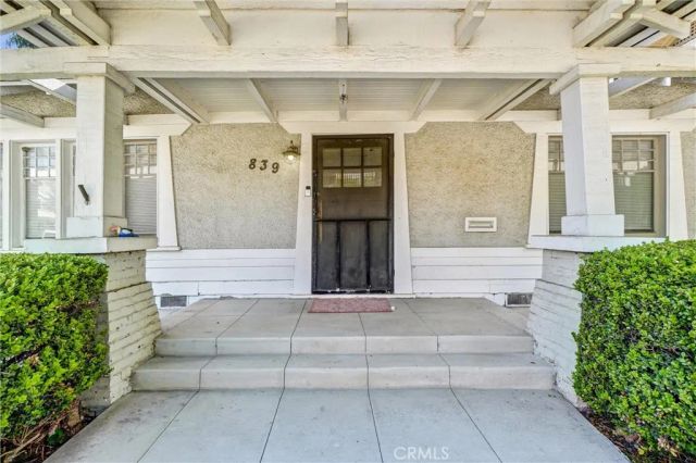 839 French Street, Santa Ana, CA 92701
