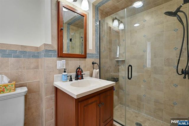 581 Northumberland Road, Teaneck, NJ 07666