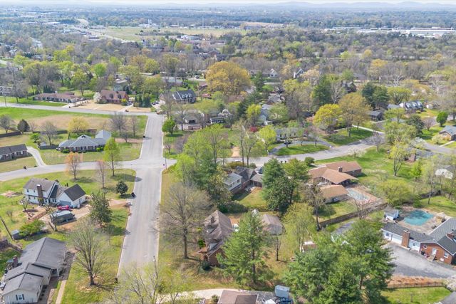 1802 London Ave, Murfreesboro, TN 37129