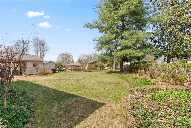 1802 London Ave, Murfreesboro, TN 37129