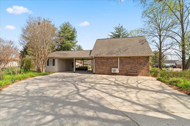 1802 London Ave, Murfreesboro, TN 37129