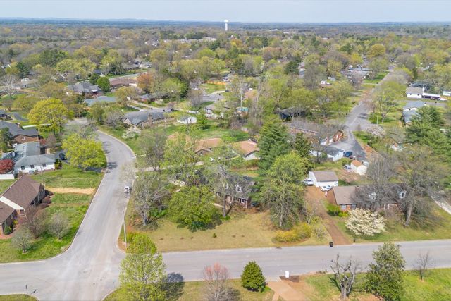 1802 London Ave, Murfreesboro, TN 37129