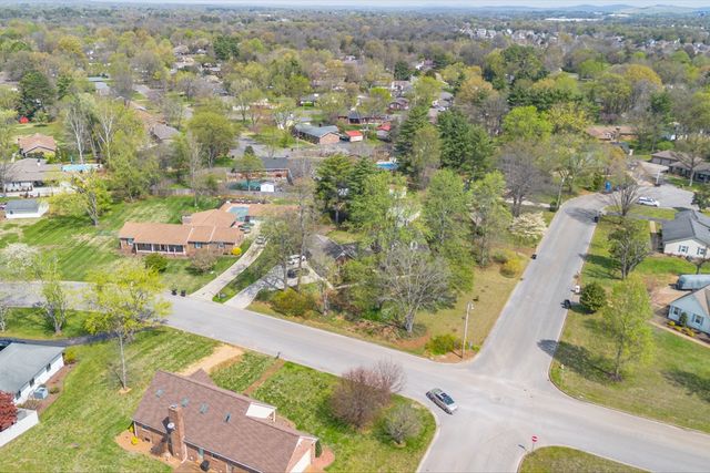 1802 London Ave, Murfreesboro, TN 37129