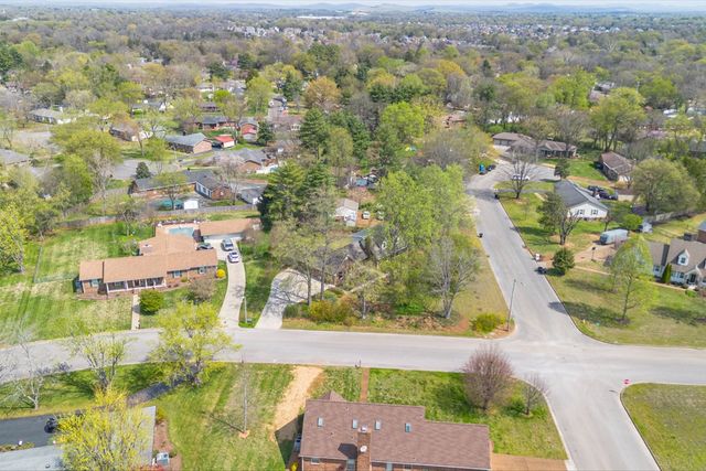 1802 London Ave, Murfreesboro, TN 37129