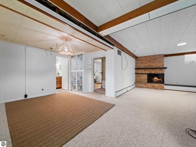 109 Boughey Street, Traverse City, MI 49684