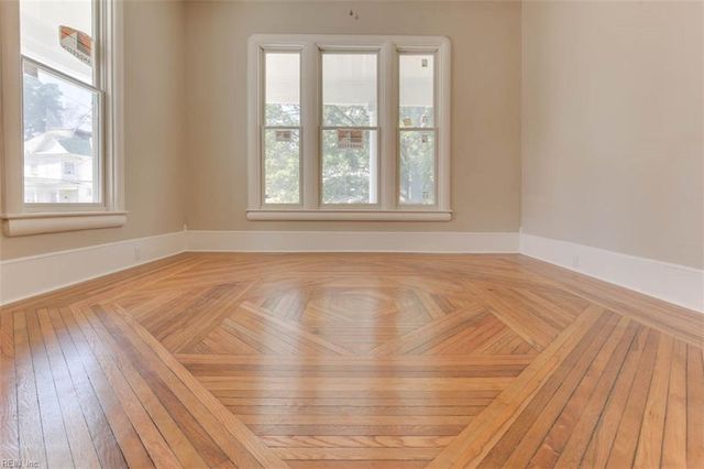 222 Clay ST, Suffolk, VA 23434