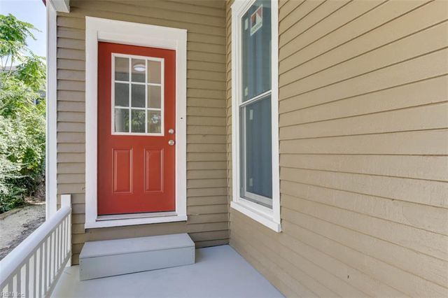 222 Clay ST, Suffolk, VA 23434