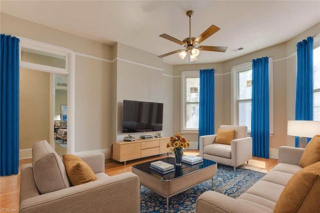 222 Clay ST, Suffolk, VA 23434