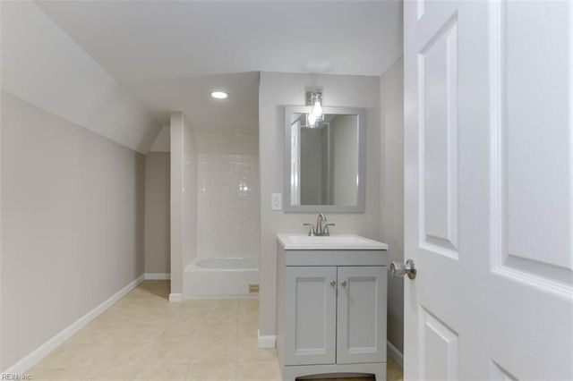 222 Clay ST, Suffolk, VA 23434