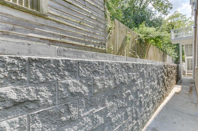 222 Clay ST, Suffolk, VA 23434