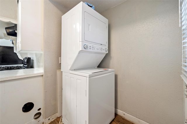 201 W 31st ST B, Austin, TX 78705