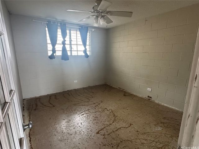 1516 Emerson Street 104, Honolulu, HI 96813