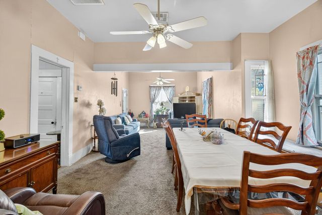 403 E 8th Street, Houston, TX 77007