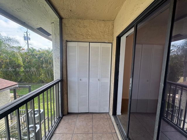142 NW 60th Ave 6-2, Margate, FL 33063
