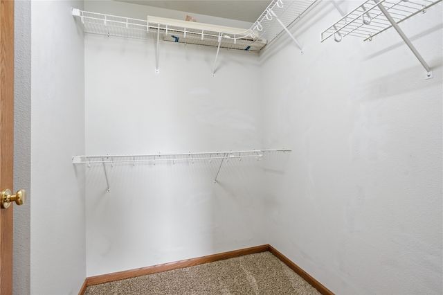 604 Redbird Run, Tiffin, IA 52340
