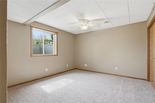 604 Redbird Run, Tiffin, IA 52340