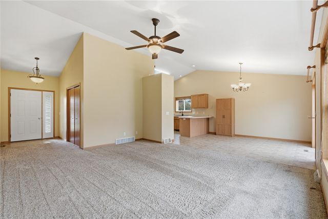 604 Redbird Run, Tiffin, IA 52340