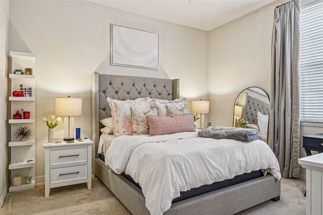 2305 Worthington Street 114, Dallas, TX 75204